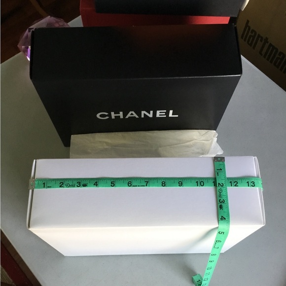 CHANEL EMPTY BOX FROM FLAP BAG NO BAG WITH BOOK MINI DUST BAG - Picture 9 of 14
